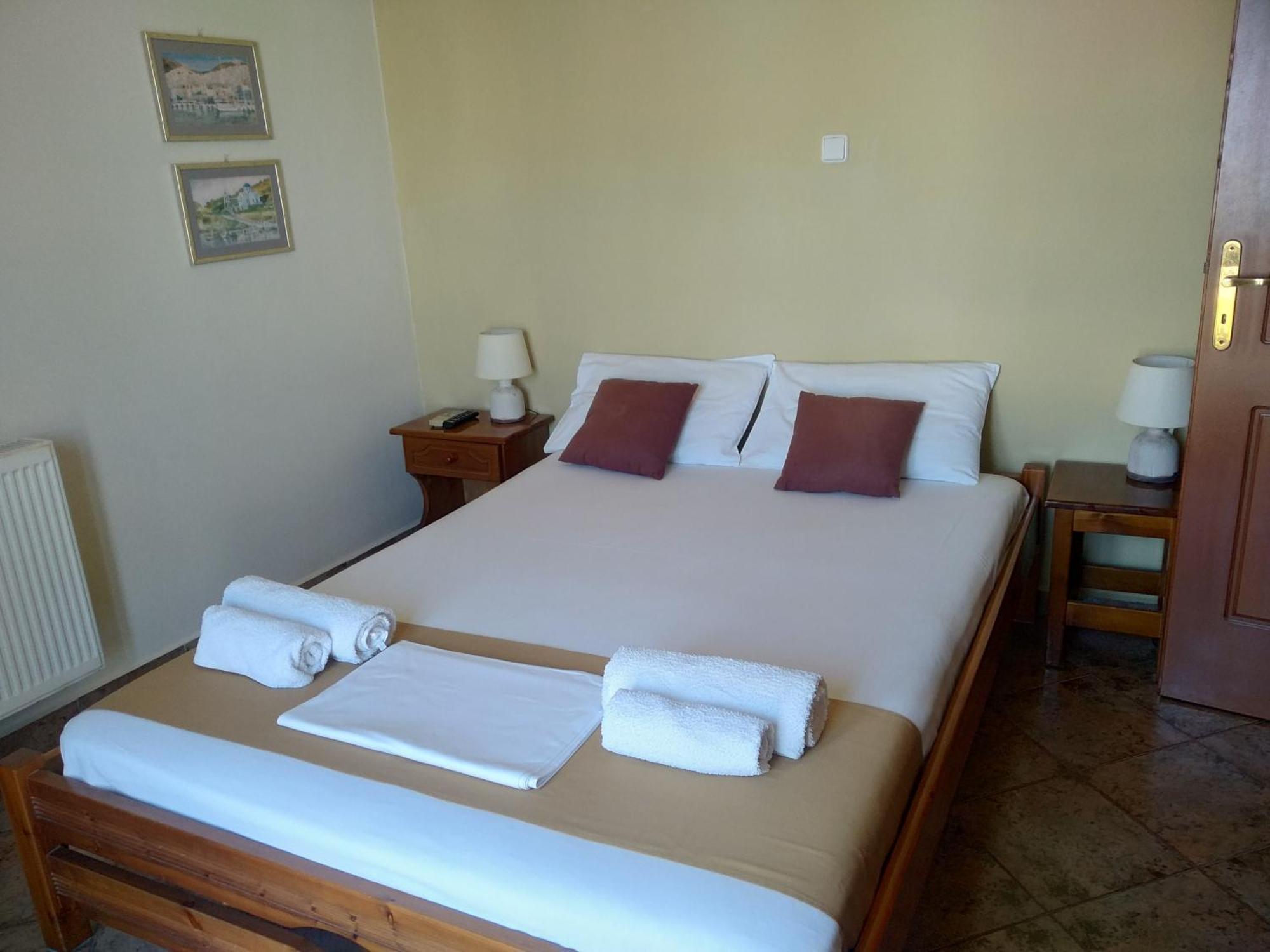 Hotel Theodorou Azolimnos Zimmer foto